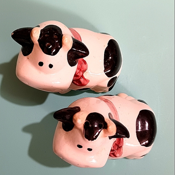 COW Ceramic Sal & Pepper Shakers EUC - Picture 9 of 10
